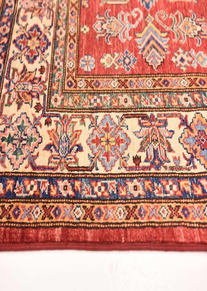 5' 2 x 6' 7 Hand Knotted Kazak Rug