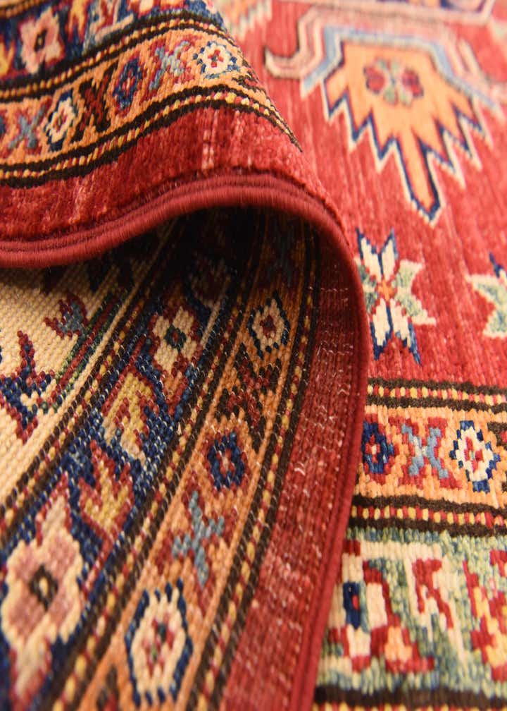 5' 2 x 6' 7 Hand Knotted Kazak Rug