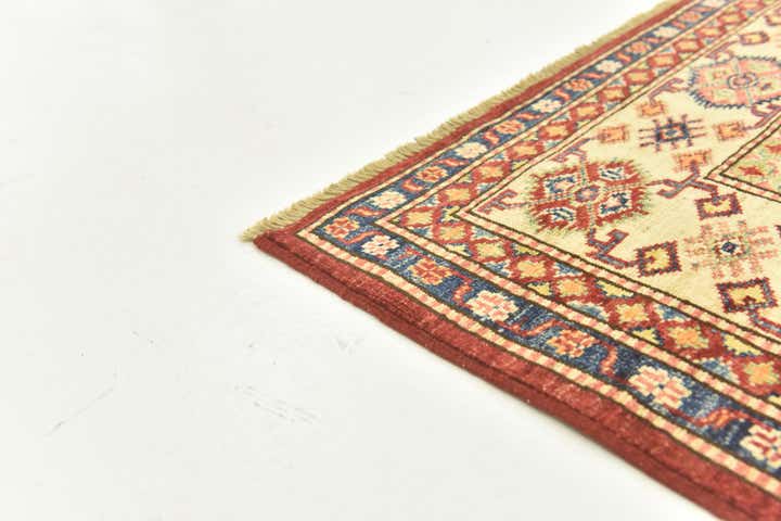 5' 8 x 7' 10 Hand Knotted Kazak Oriental Rug