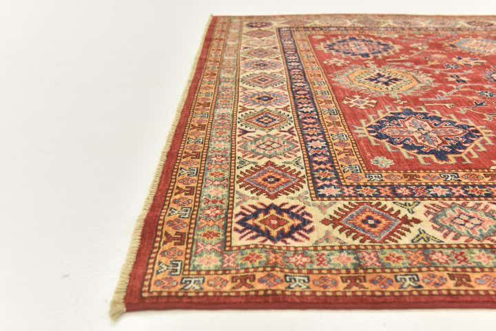5' 10 x 8' Hand Knotted Kazak Oriental Rug