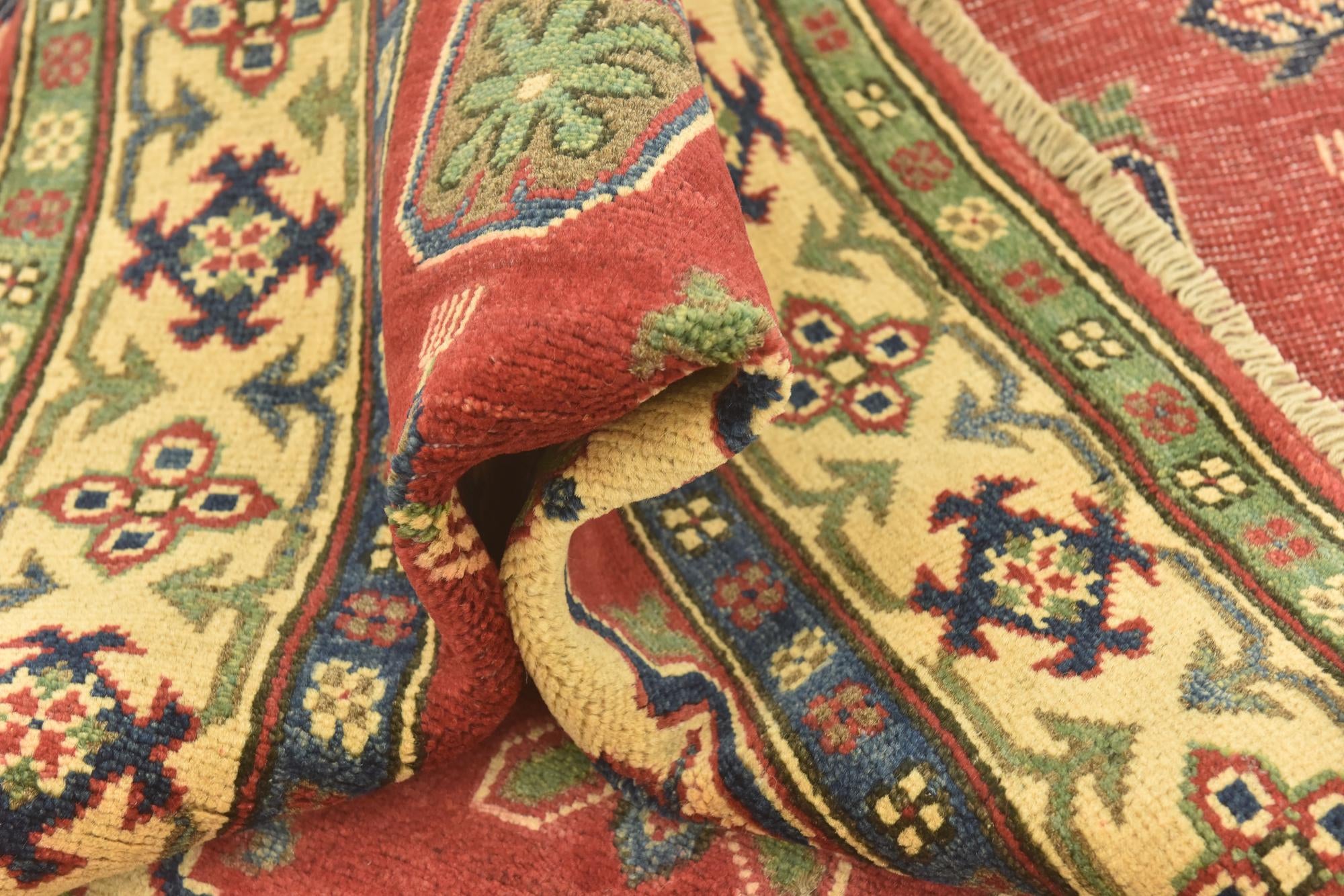 4' 1 x 6' Hand Knotted Kazak Rug