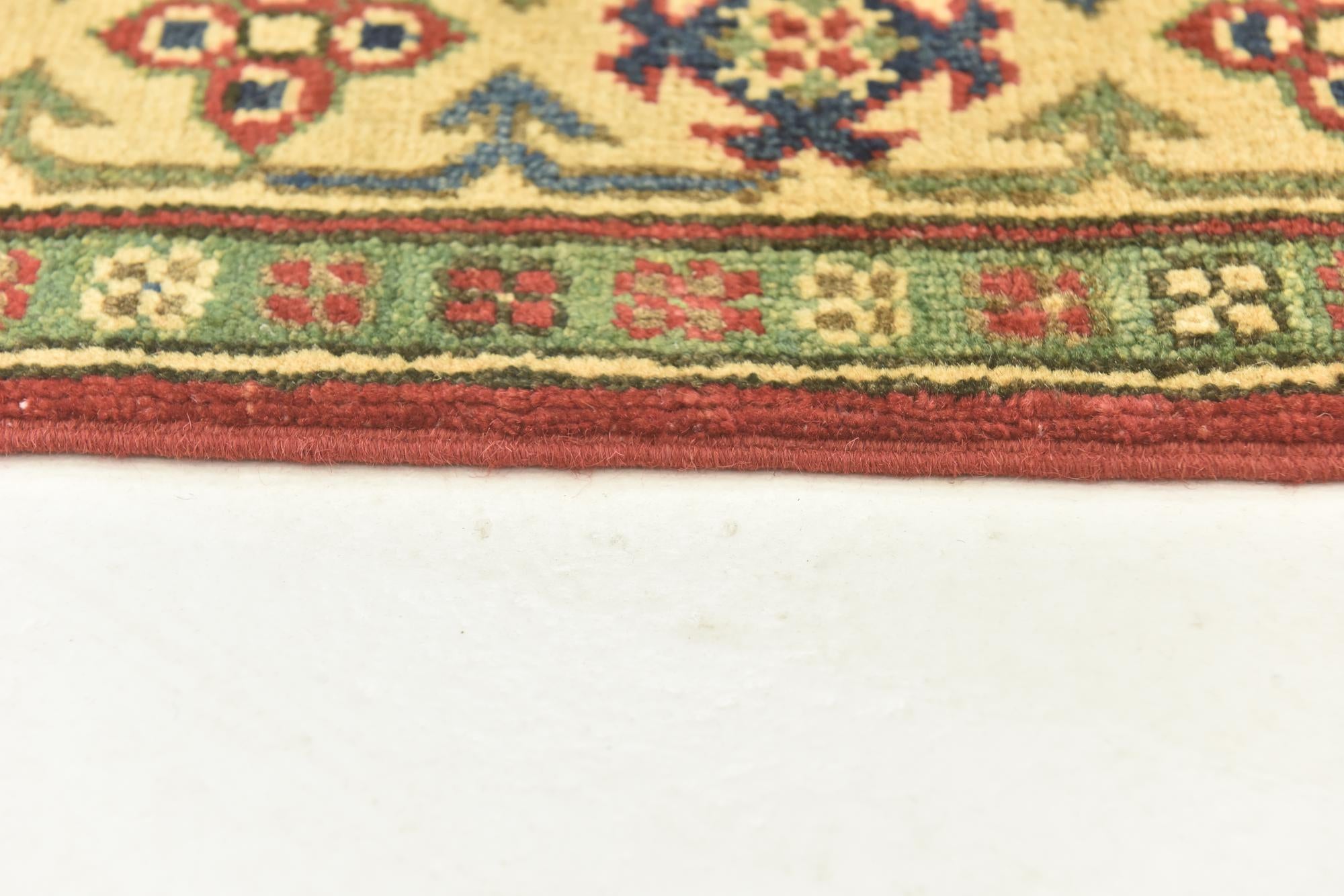 4' 1 x 6' Hand Knotted Kazak Rug