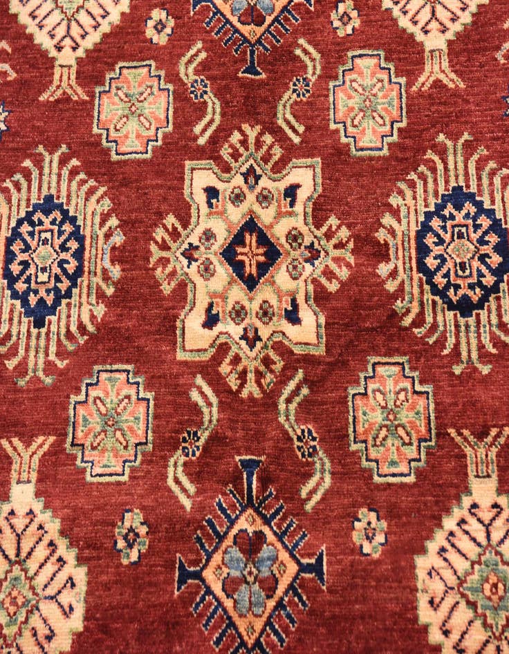 Detail image of 4' 10 x 6' 4 Hand Knotted Kazak Oriental Rug