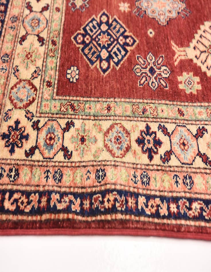 Detail image of 4' 10 x 6' 4 Hand Knotted Kazak Oriental Rug