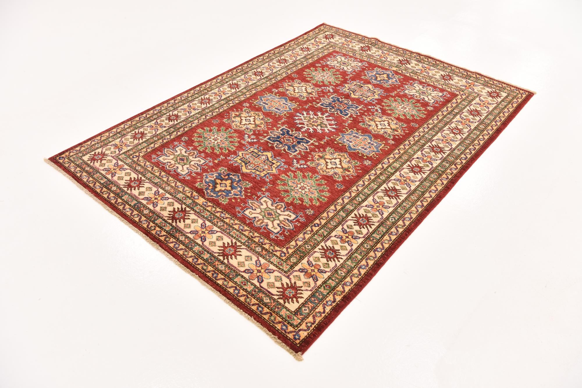 4' 11 x 6' 11 Hand Knotted Kazak Oriental Rug