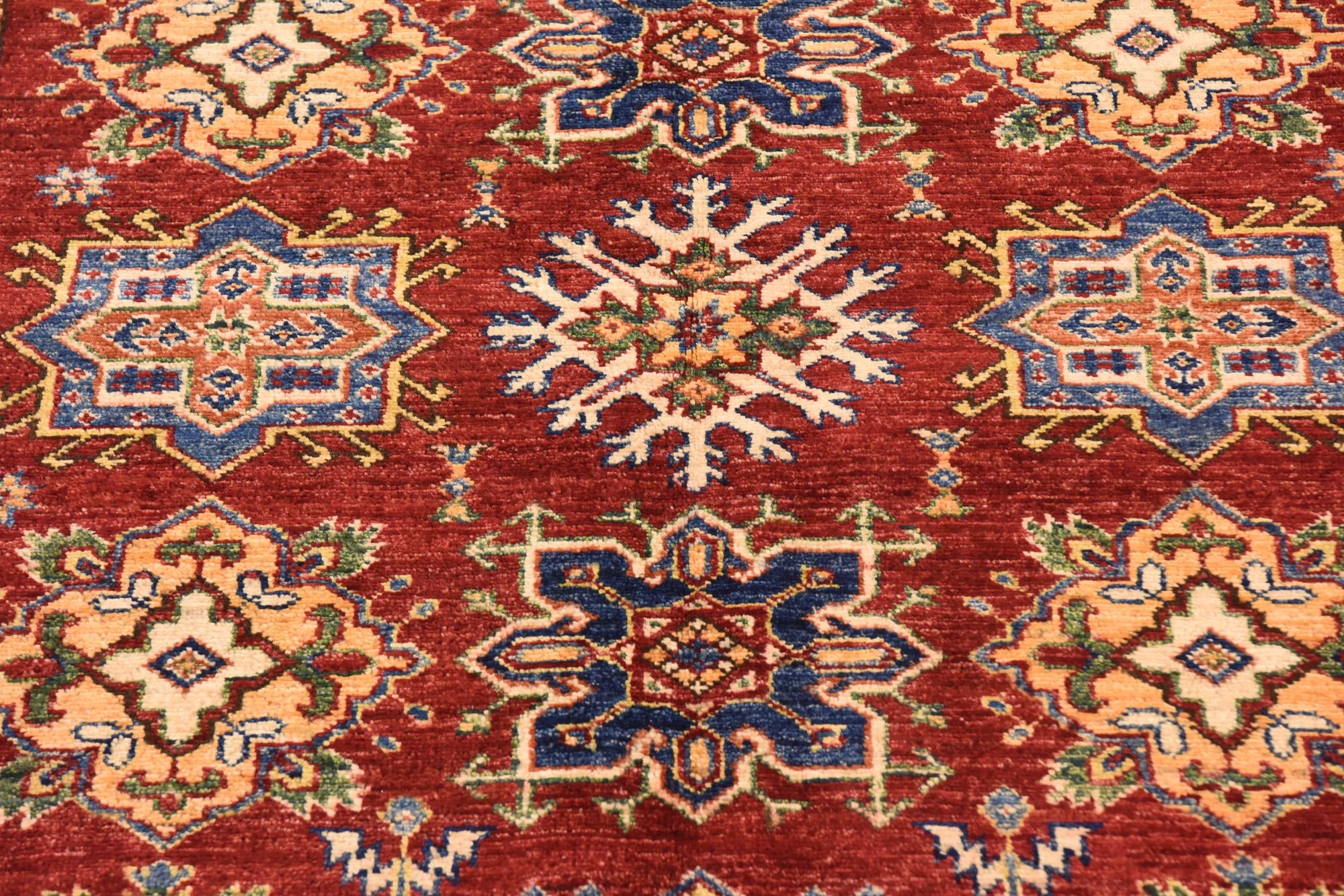 4' 11 x 6' 11 Hand Knotted Kazak Oriental Rug