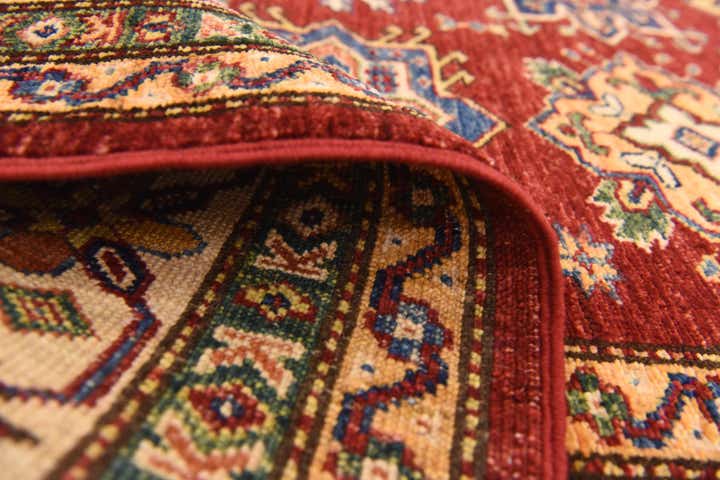 4' 11 x 6' 11 Hand Knotted Kazak Oriental Rug