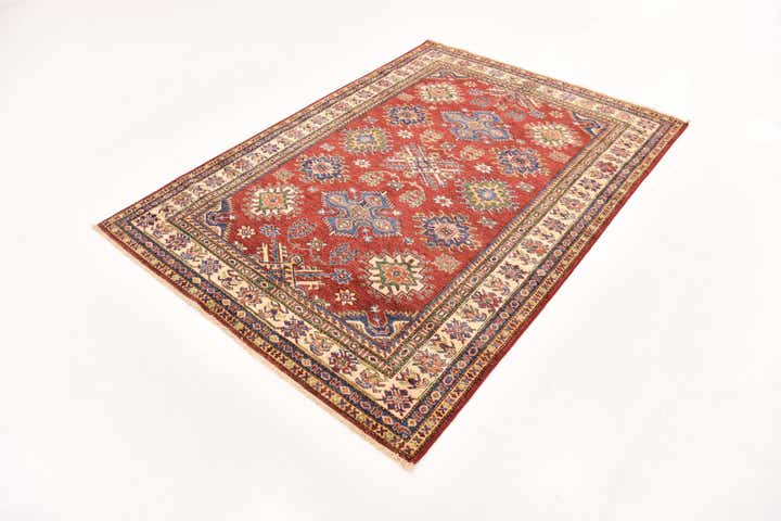 4' 10 x 6' 8 Hand Knotted Kazak Oriental Rug