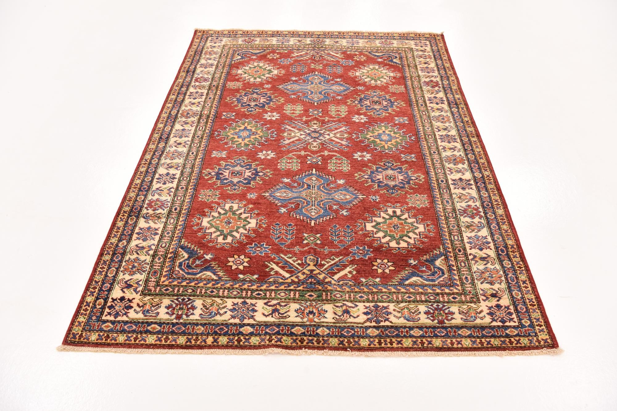 4' 10 x 6' 8 Hand Knotted Kazak Oriental Rug