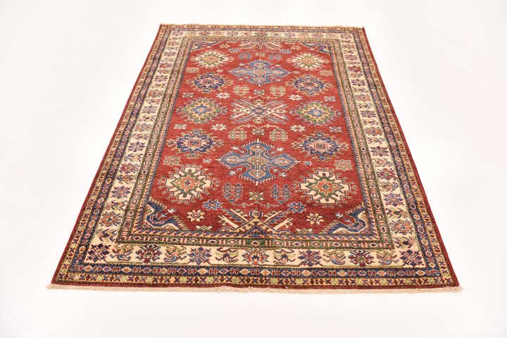 4' 10 x 6' 8 Hand Knotted Kazak Oriental Rug