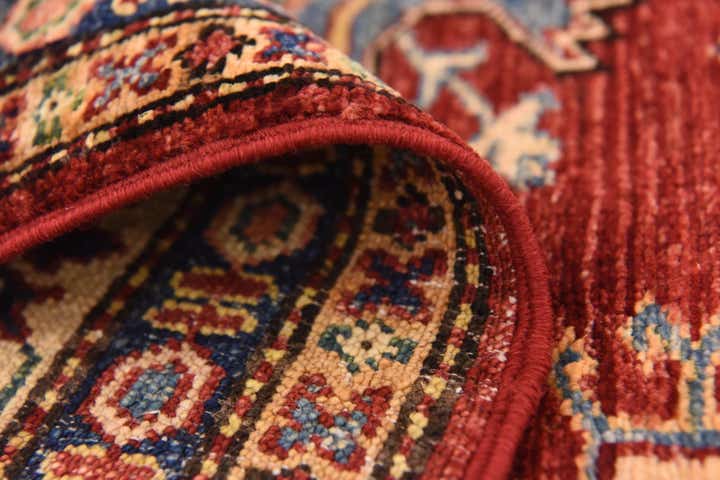 5' x 6' 6 Hand Knotted Kazak Oriental Rug