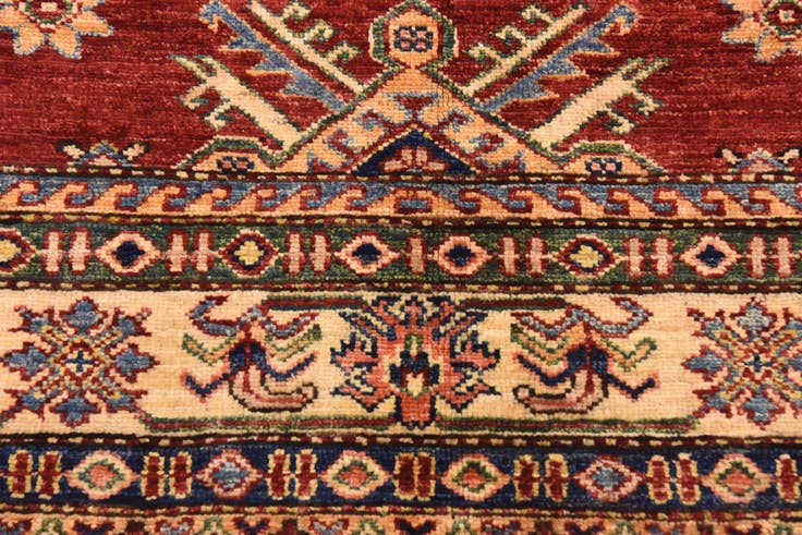Detail image of 5' x 6' 6 Hand Knotted Kazak Oriental Rug