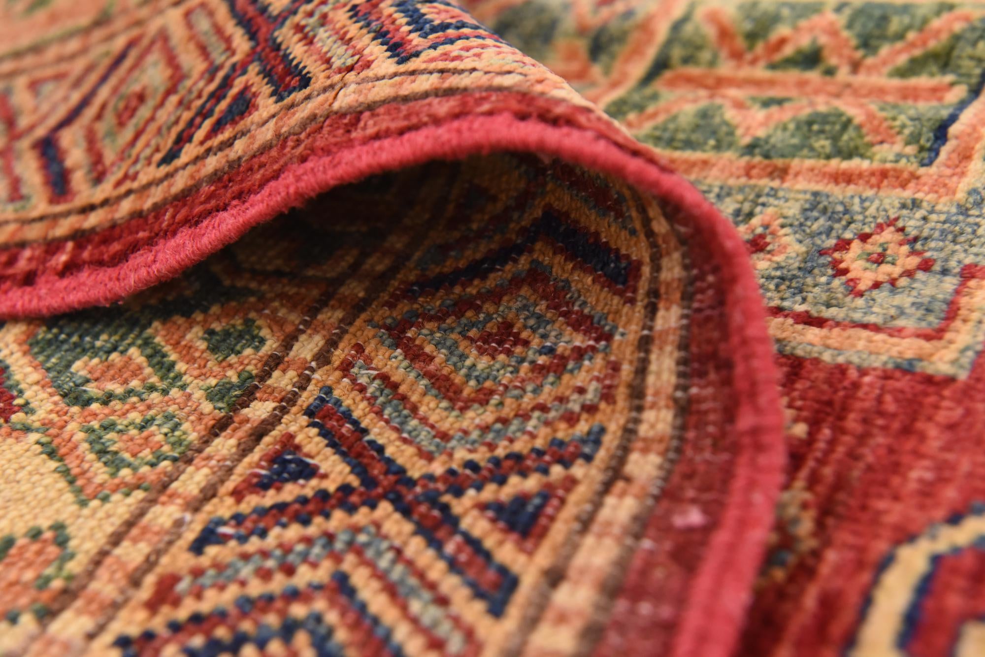 4' 10 x 6' 8 Hand Knotted Kazak Oriental Rug