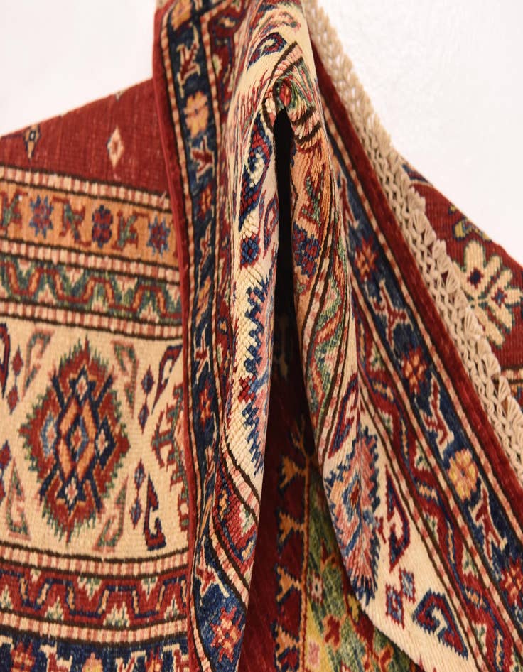 Detail image of 5' 7 x 8' 4  Hand Knotted Kazak Oriental Rug