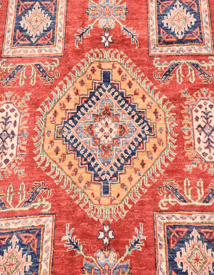 Detail image of 5' 7 x 8' 4  Hand Knotted Kazak Oriental Rug