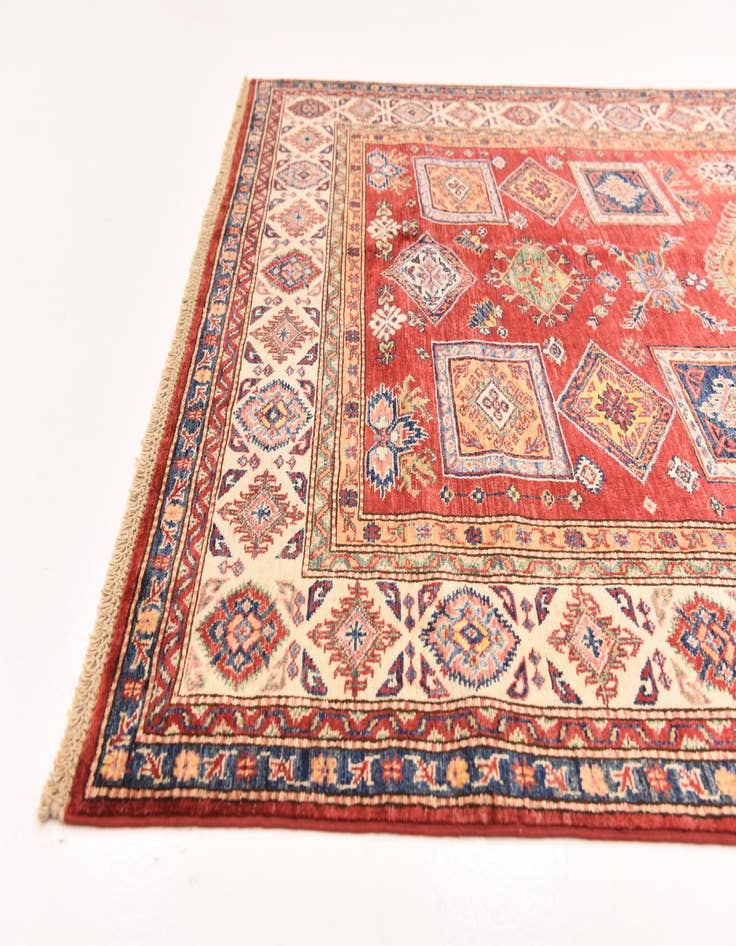 Detail image of 5' 7 x 8' 4  Hand Knotted Kazak Oriental Rug