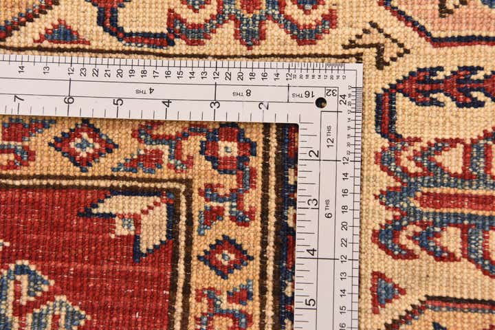 4' 11 x 6' 6 Hand Knotted Kazak Oriental Rug