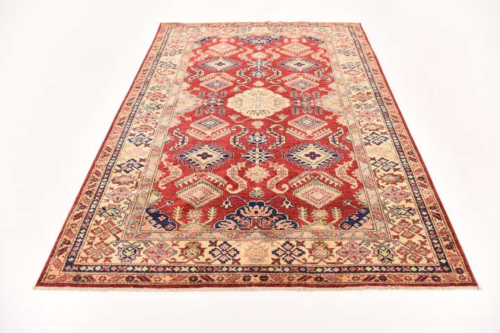 5' 7 x 7' 9 Hand Knotted Kazak Oriental Rug
