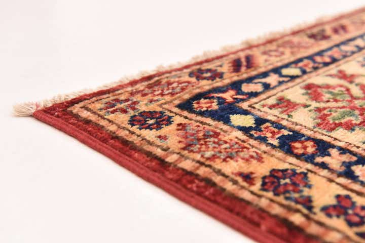 5' 7 x 7' 9 Hand Knotted Kazak Oriental Rug