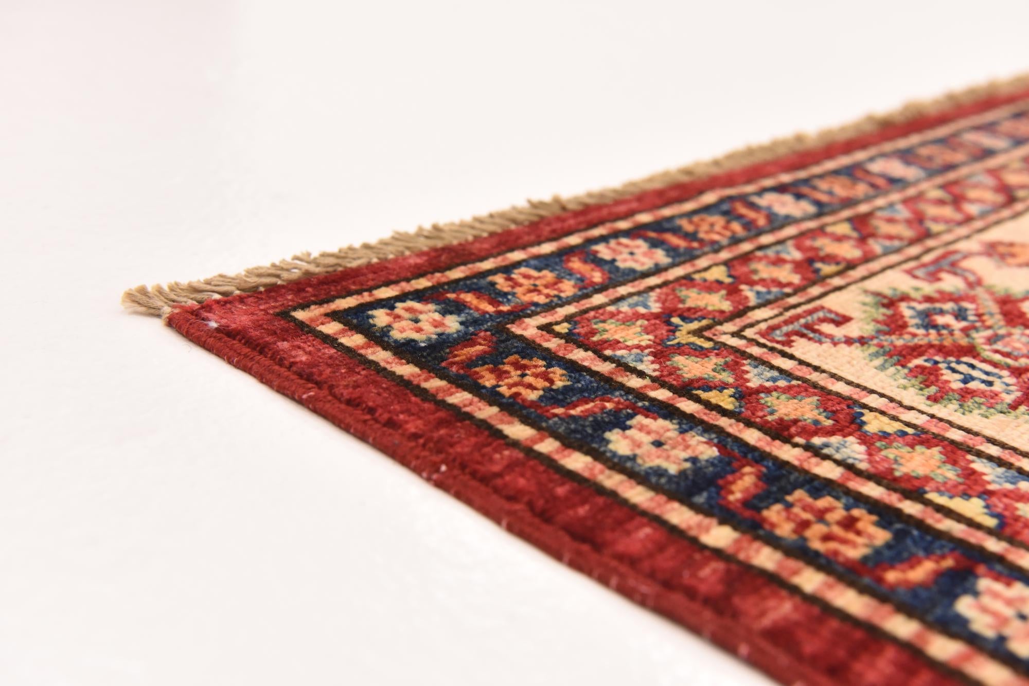 5' 9 x 8' 2 Hand Knotted Kazak Oriental Rug