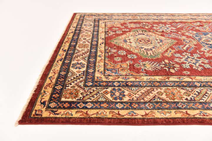 5' 8 x 7' 7 Hand Knotted Kazak Oriental Rug
