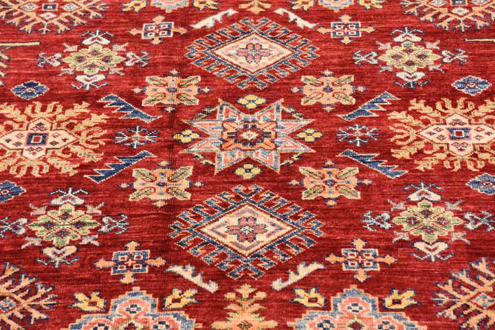 5' 8 x 7' 10 Hand Knotted Kazak Oriental Rug