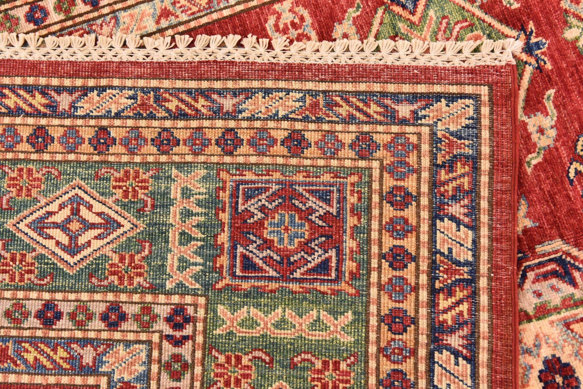 5' 6 x 8' Hand Knotted Kazak Oriental Rug