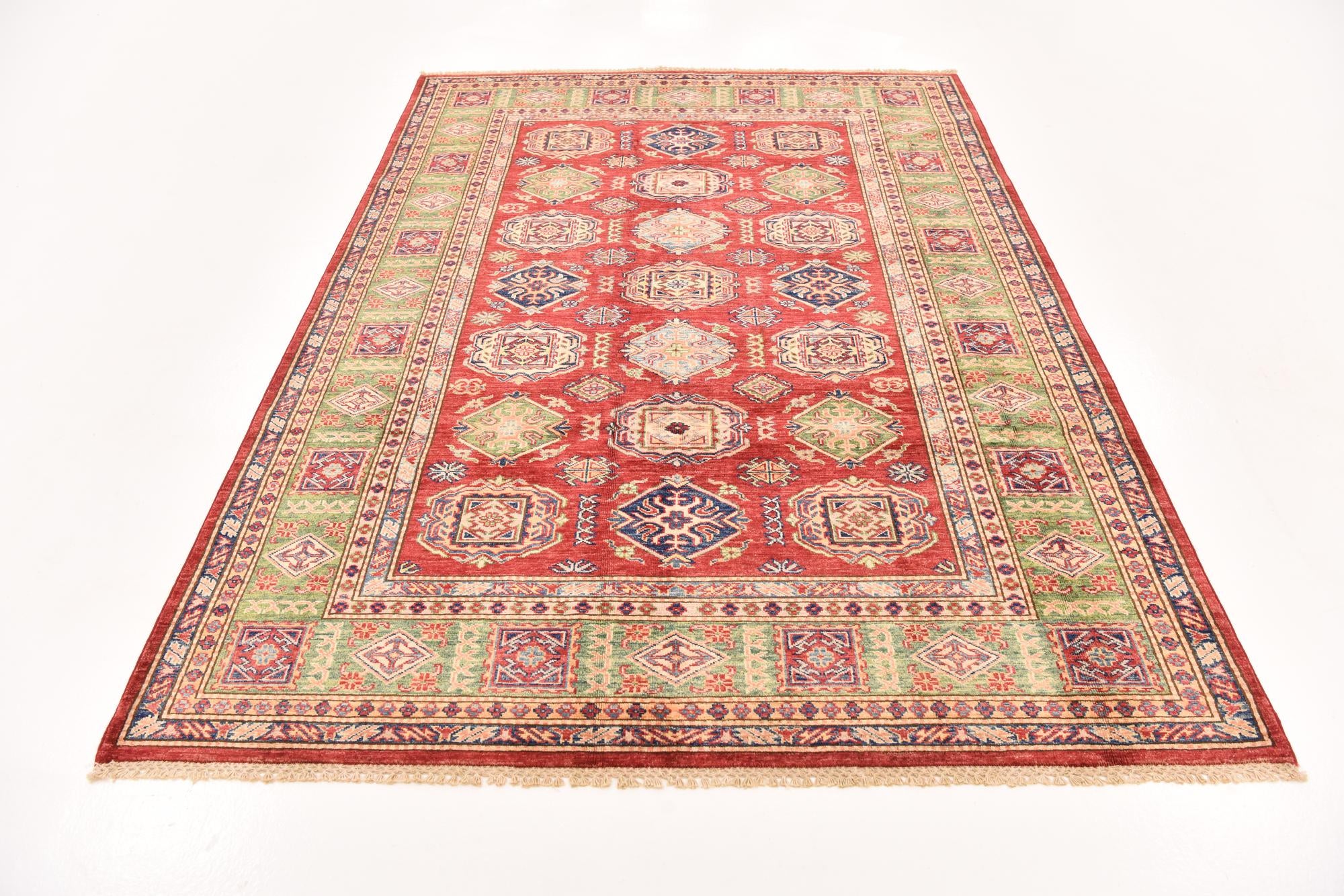 5' 6 x 8' Hand Knotted Kazak Oriental Rug