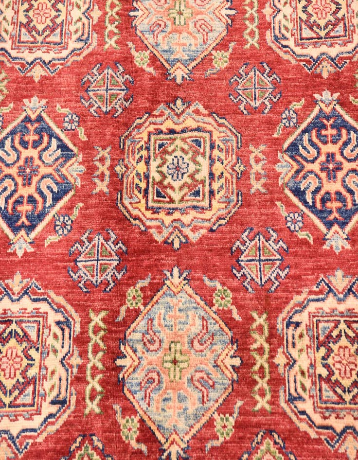 Detail image of 5' 6 x 8'  Hand Knotted Kazak Oriental Rug