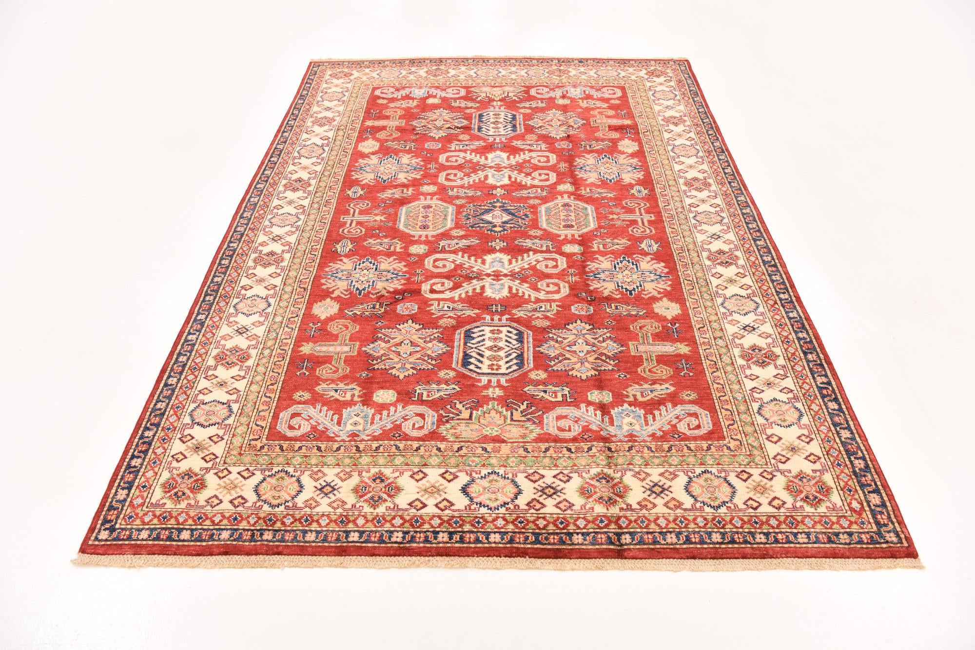 5' 6 x 7' 10 Hand Knotted Kazak Oriental Rug