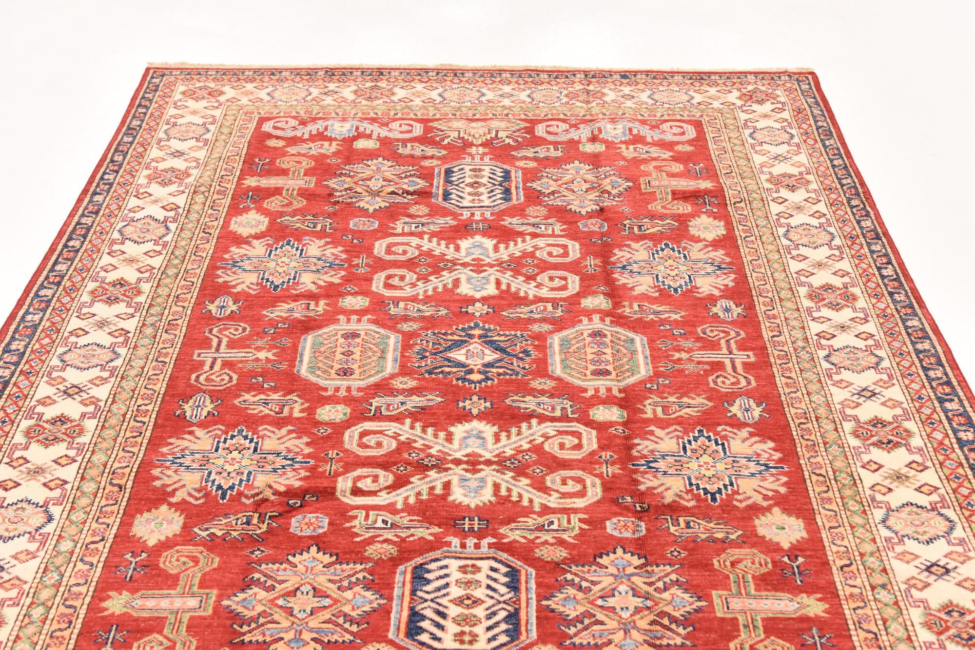 5' 6 x 7' 10 Hand Knotted Kazak Oriental Rug