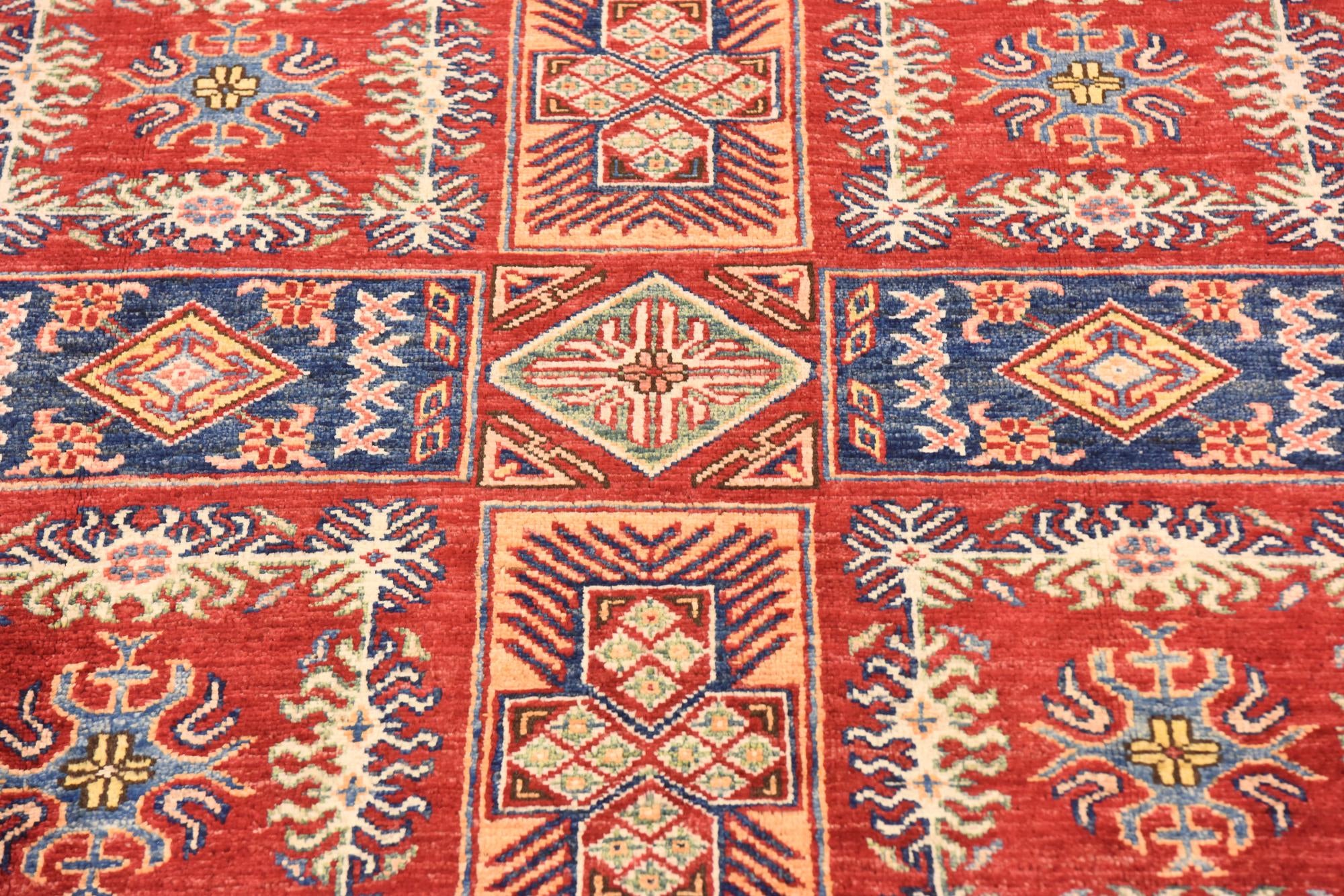 5' 7 x 8' Hand Knotted Kazak Oriental Rug