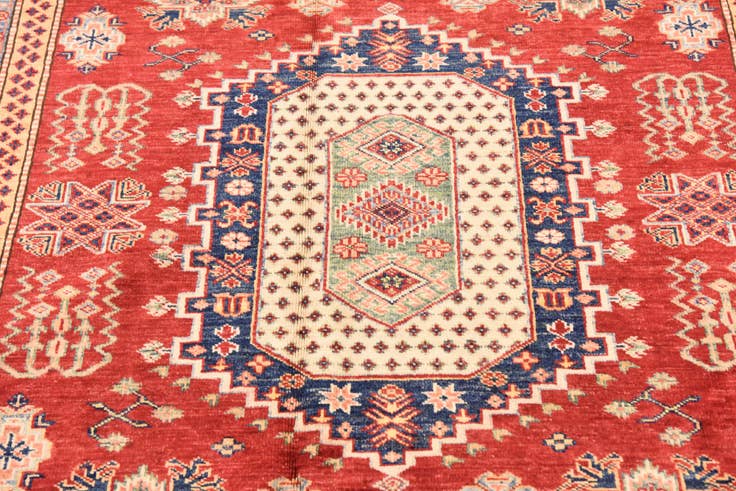 Detail image of 5' 7 x 7' 5 Hand Knotted Kazak Oriental Rug
