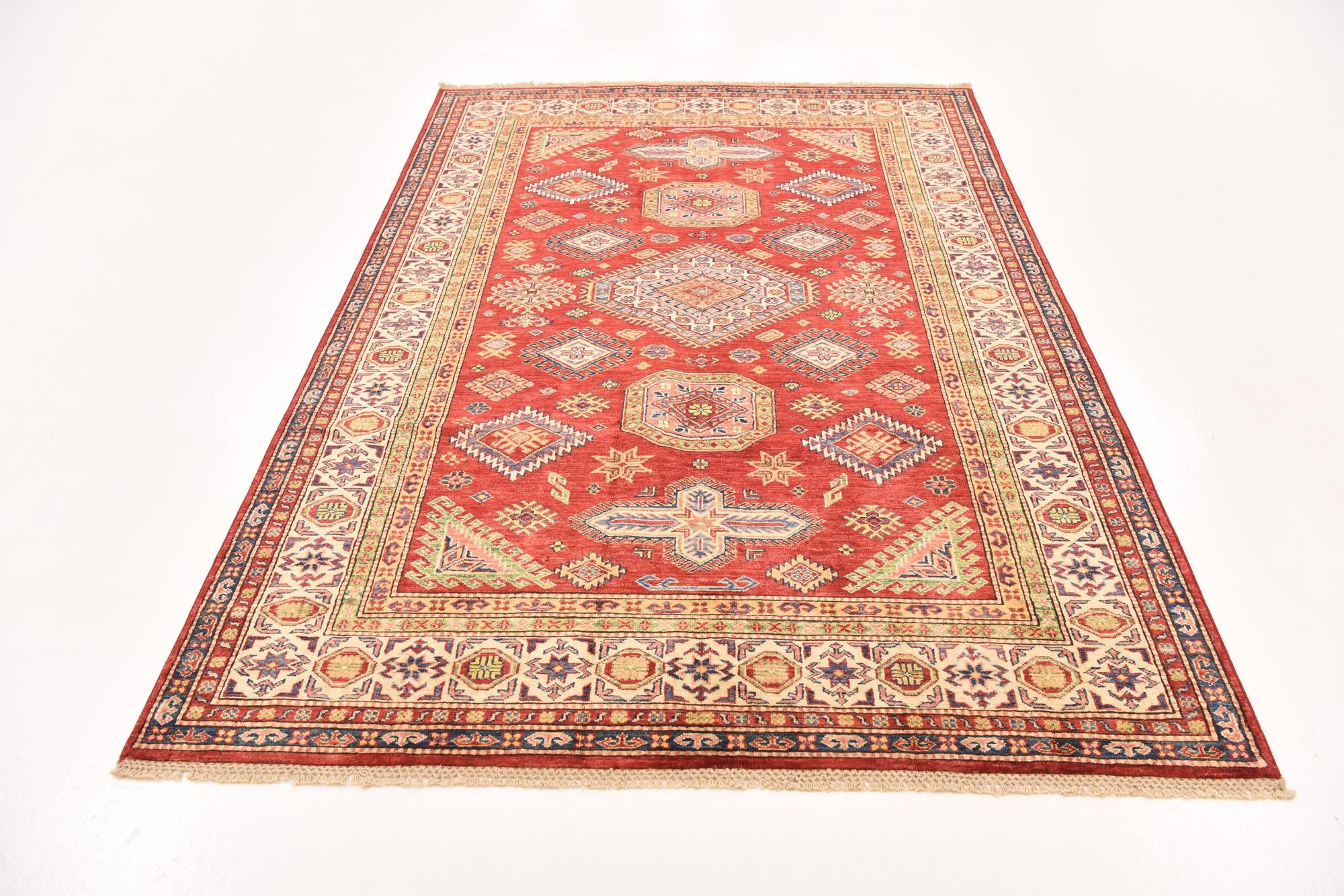 5' 7 x 8' Hand Knotted Kazak Oriental Rug
