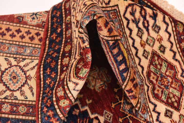 5' 7 x 7' 8 Hand Knotted Kazak Oriental Rug