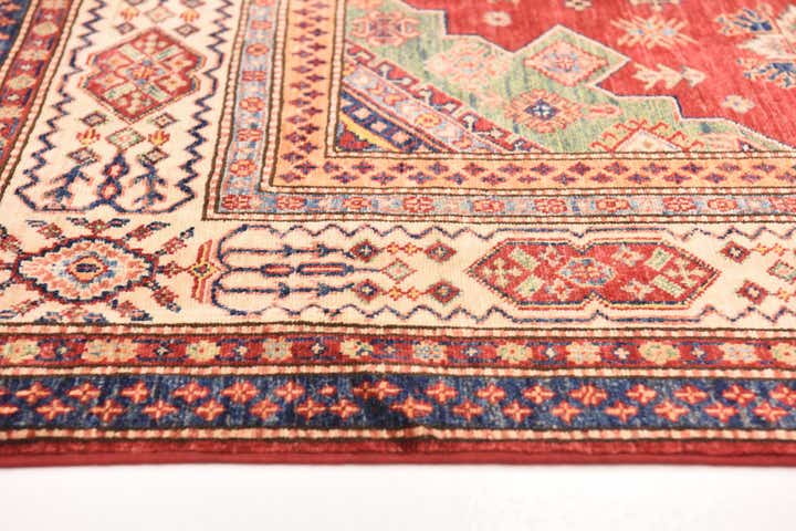 5' 7 x 7' 8 Hand Knotted Kazak Oriental Rug