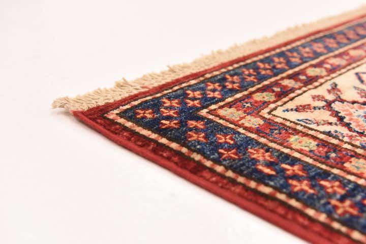 5' 7 x 7' 8 Hand Knotted Kazak Oriental Rug