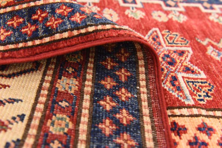 5' 7 x 7' 8 Hand Knotted Kazak Oriental Rug