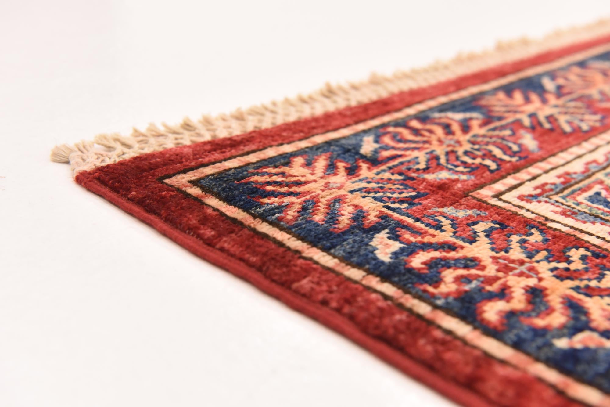 5' 7 x 7' 11 Hand Knotted Kazak Oriental Rug