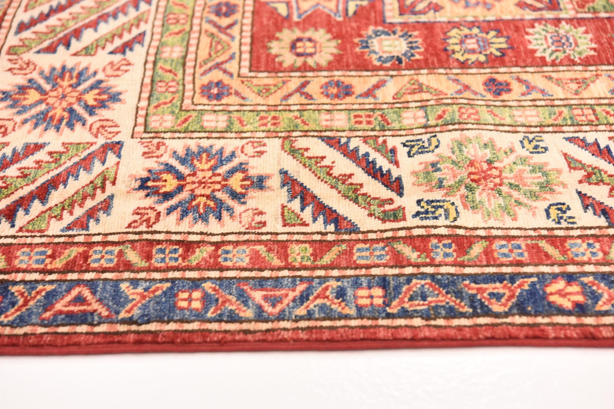 5' 8 x 7' 7 Hand Knotted Kazak Oriental Rug