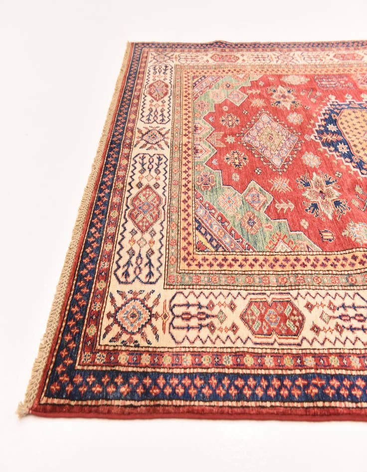 Detail image of 5' 6 x 7' 10  Hand Knotted Kazak Oriental Rug