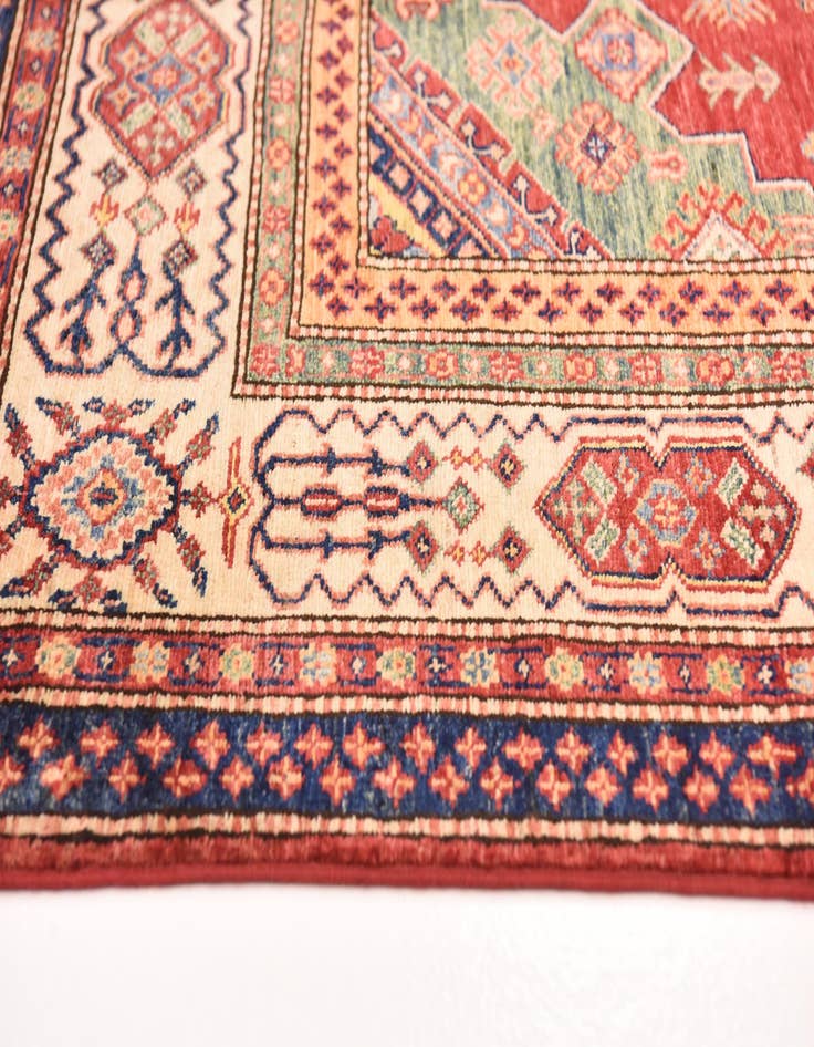 Detail image of 5' 6 x 7' 10  Hand Knotted Kazak Oriental Rug