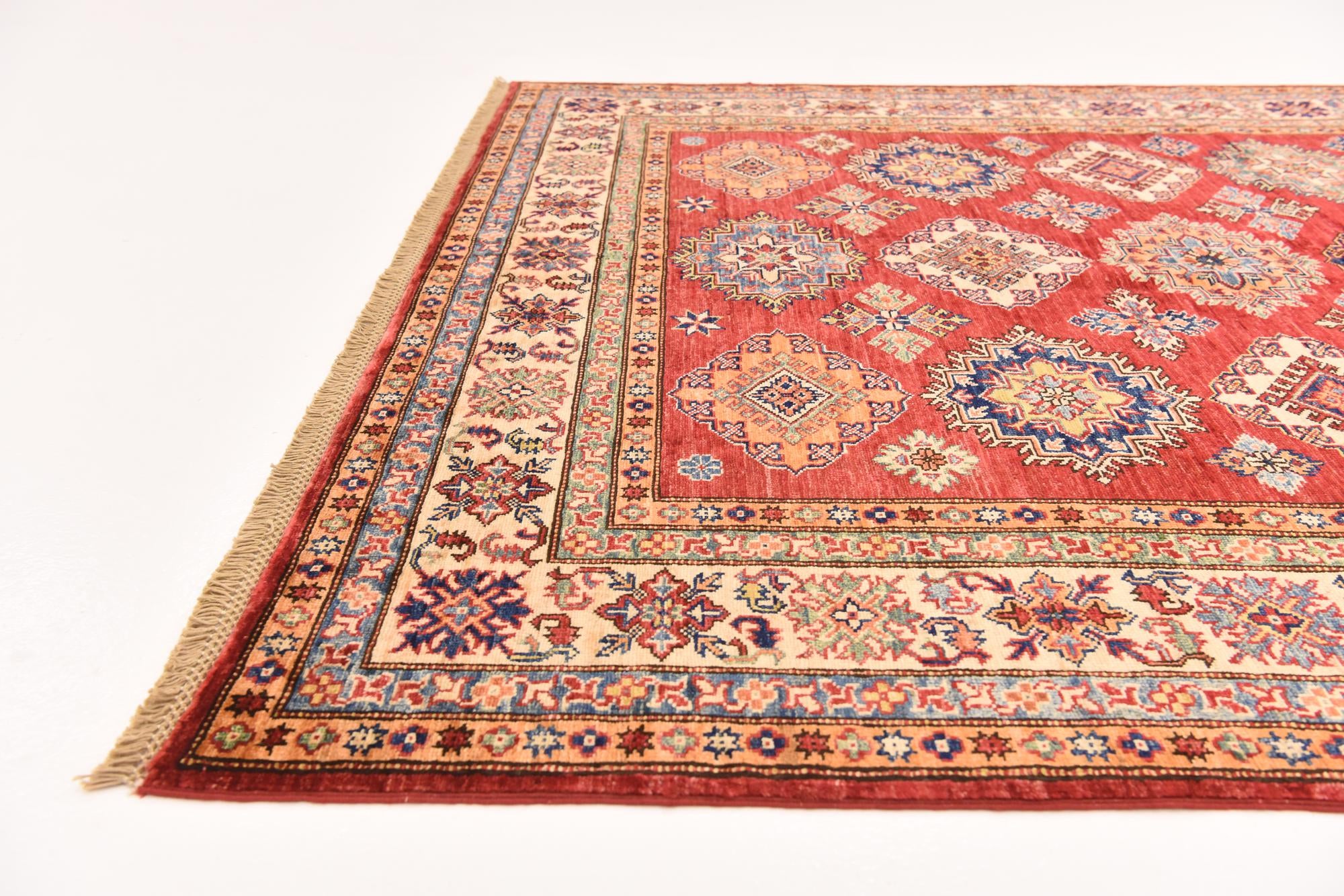 5' 10 x 7' 8 Hand Knotted Kazak Oriental Rug