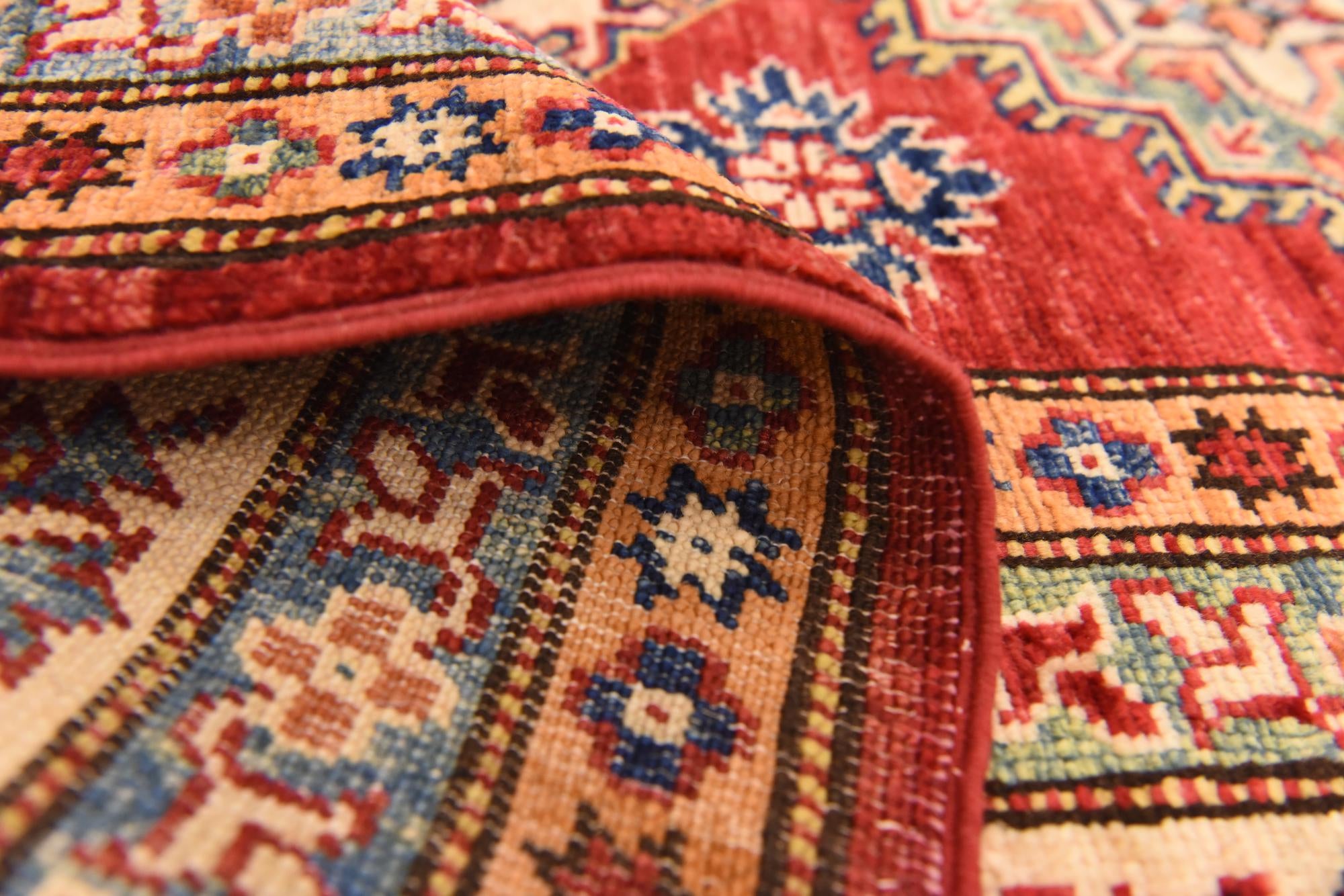 5' 10 x 7' 8 Hand Knotted Kazak Oriental Rug