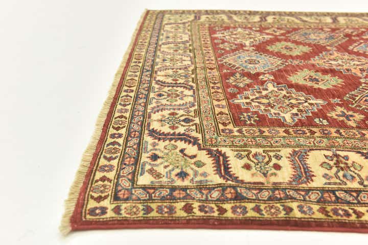 5' 7 x 7' 9 Hand Knotted Kazak Oriental Rug