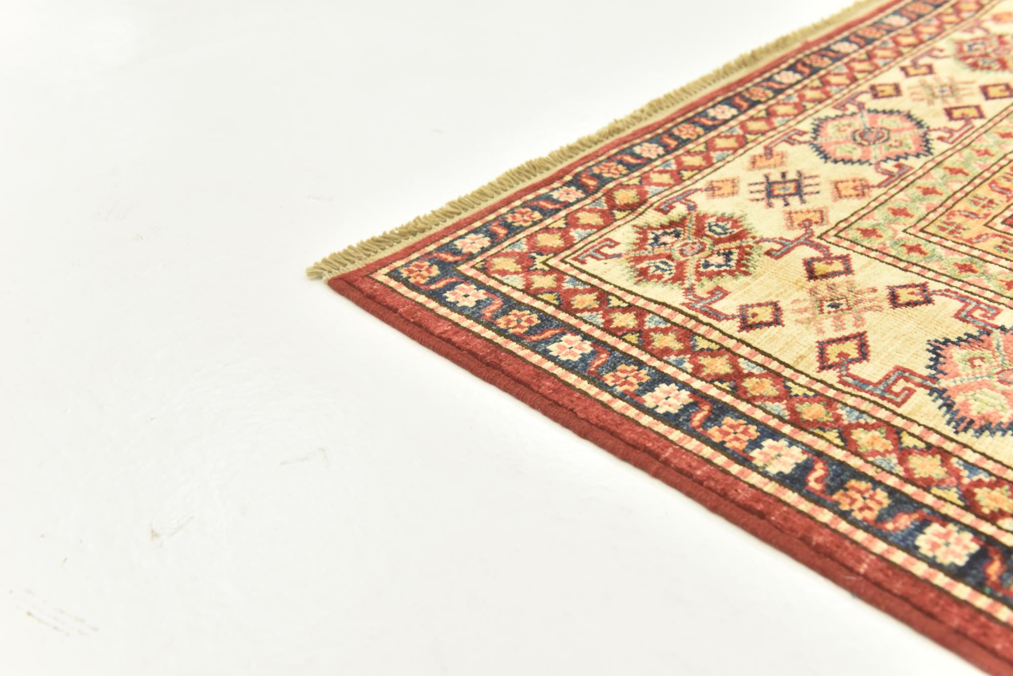 5' 8 x 7' 9 Hand Knotted Kazak Oriental Rug
