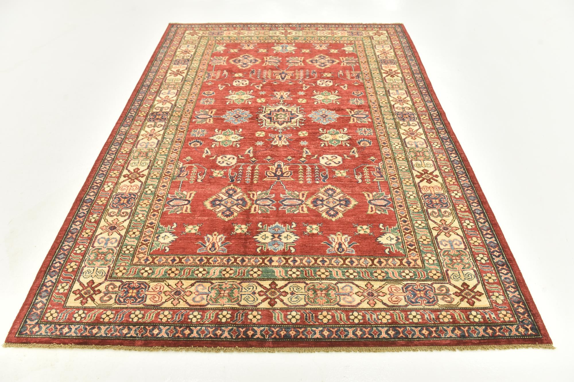 5' 7 x 7' 9 Hand Knotted Kazak Oriental Rug