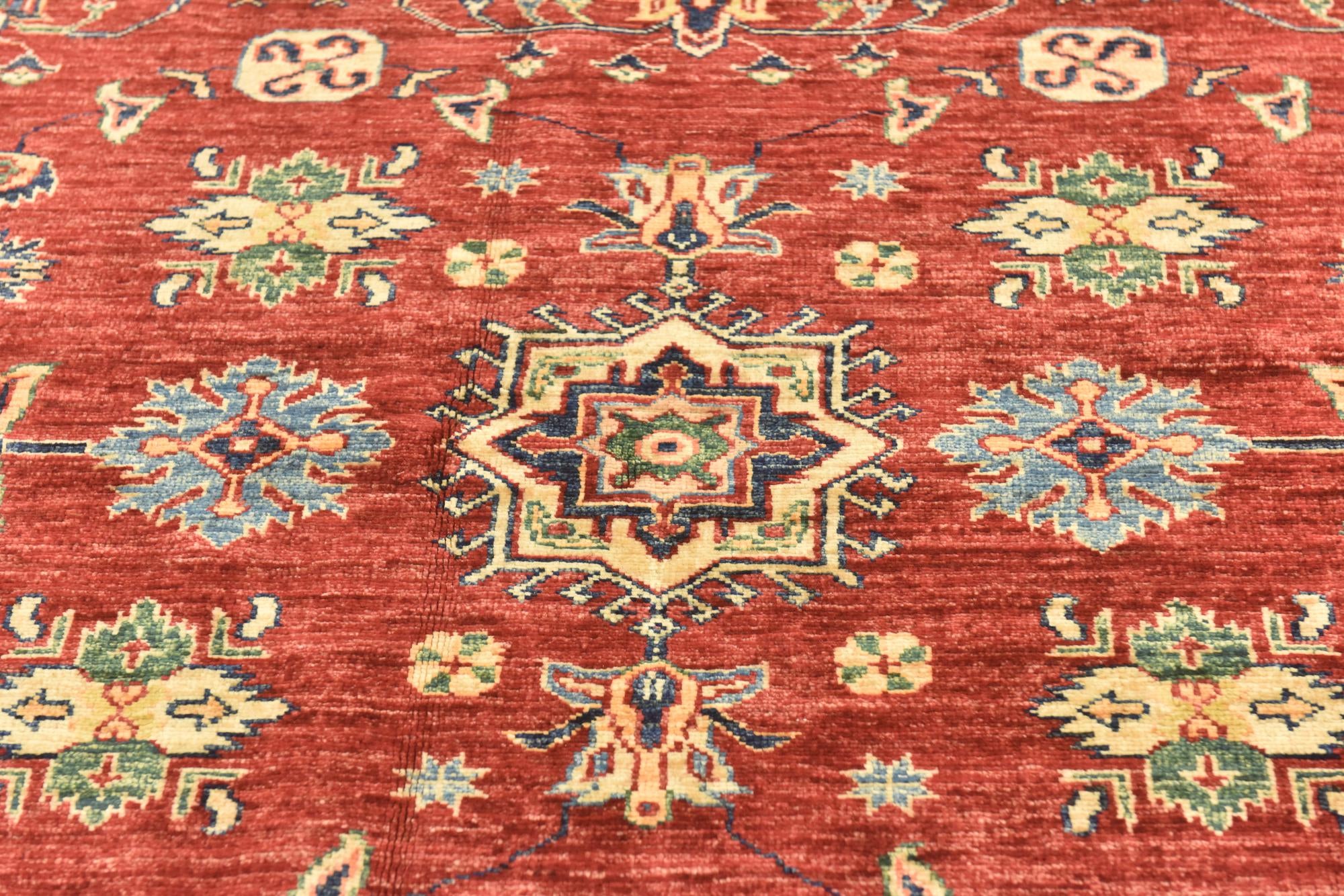 5' 7 x 7' 9 Hand Knotted Kazak Oriental Rug