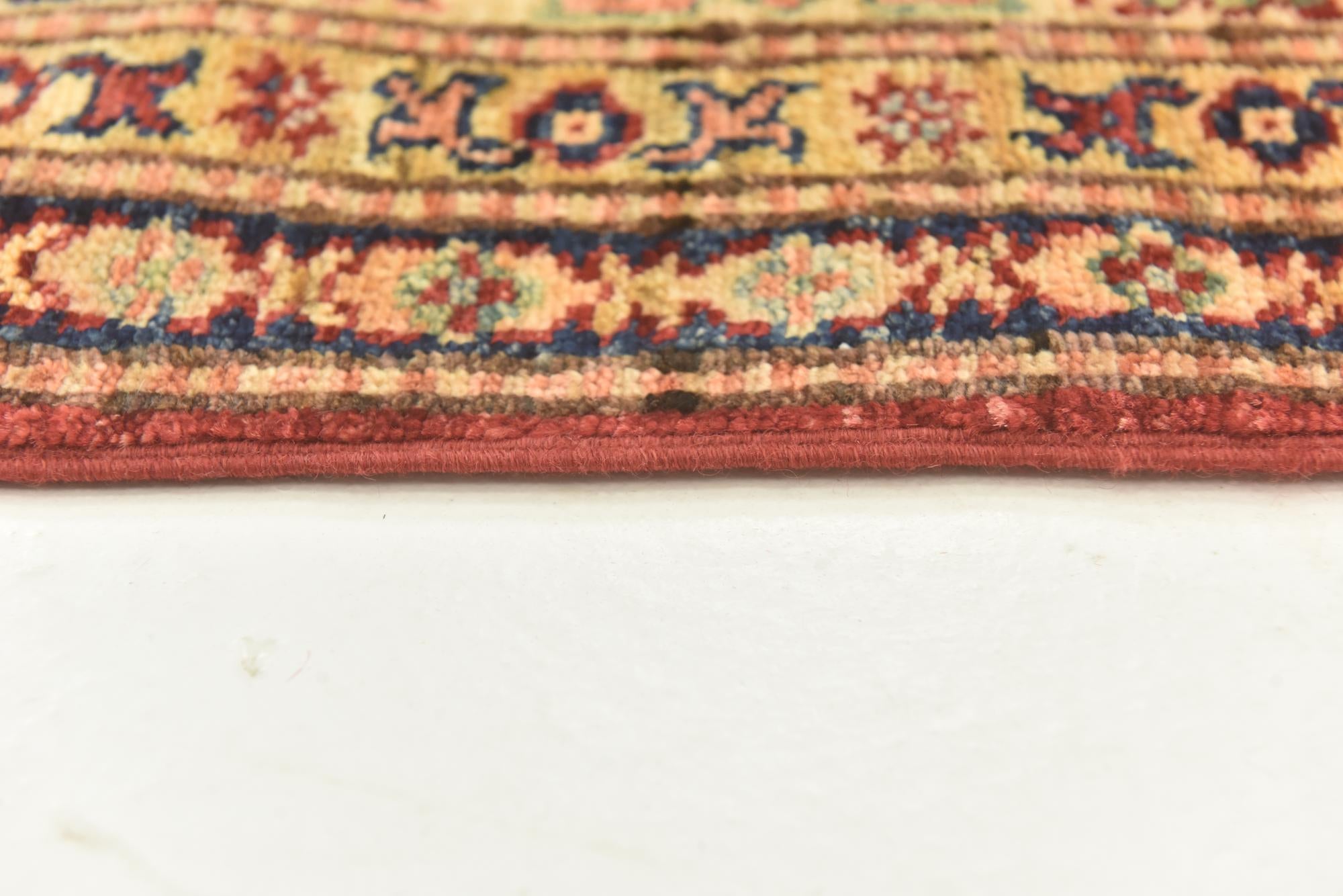 5' 6 x 7' 6 Hand Knotted Kazak Oriental Rug