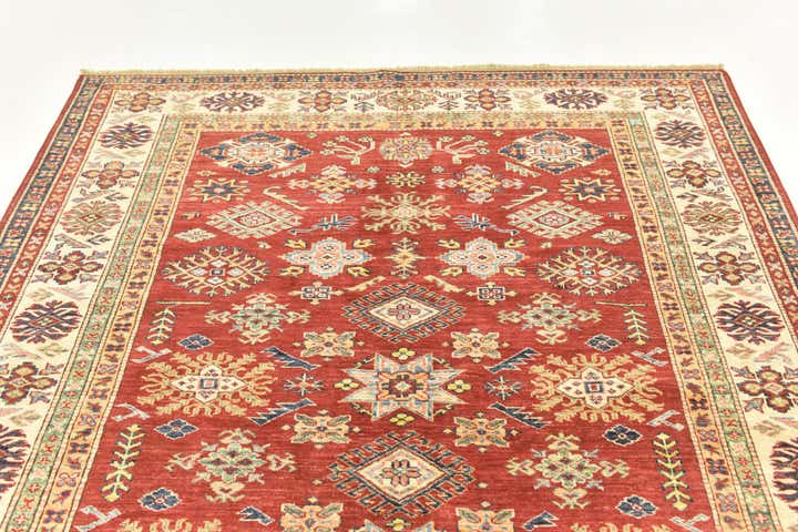 5' 6 x 8' 3 Hand Knotted Kazak Oriental Rug